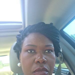 Meet your Posher, Tanya